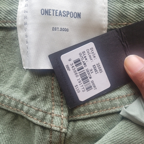 One Teaspoon Outlaws Low Waist Mid Length Denim Shorts. SZ 31 (12) MSRP $110 NWT - Picture 2 of 8